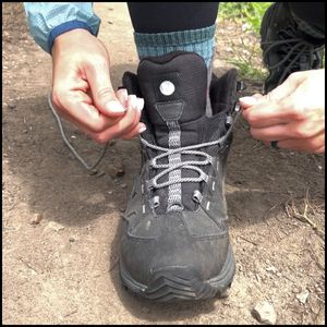 Toe-relief lacing